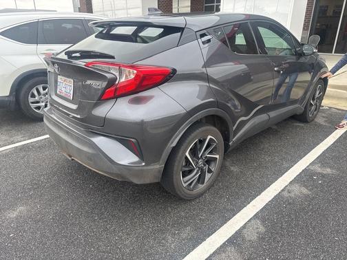 2022 Toyota C-HR Limited