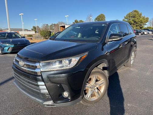 2017 Toyota Highlander Limited