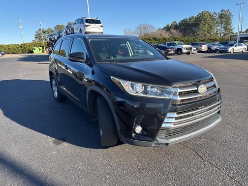 2017 Toyota Highlander Limited