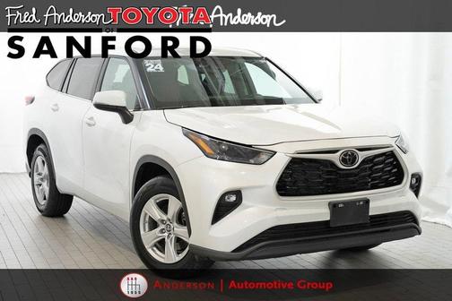 2024 Toyota Highlander LE
