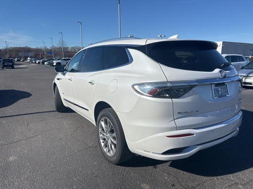 2024 Buick Enclave Avenir FWD