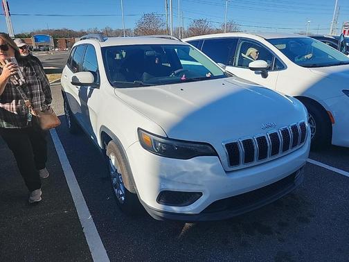 2020 Jeep Cherokee Latitude