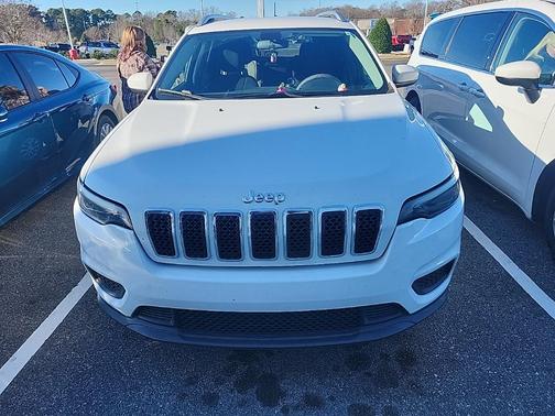 2020 Jeep Cherokee Latitude