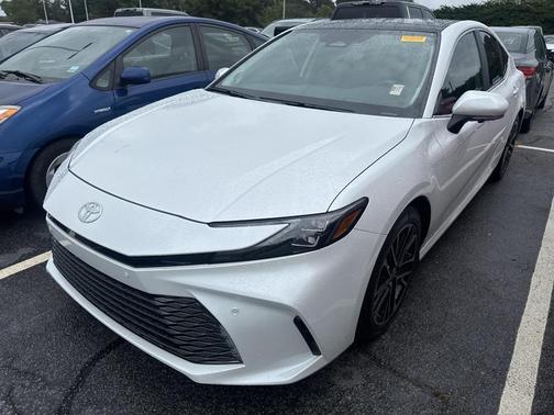 2025 Toyota Camry XLE