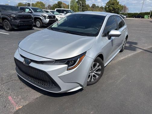 2022 Toyota Corolla Hybrid SE