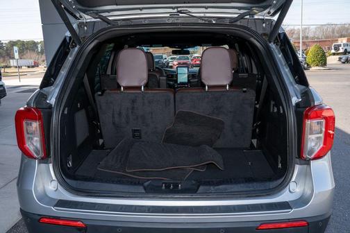 2023 Ford Explorer Platinum