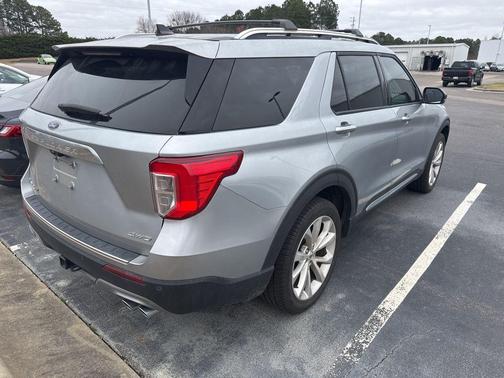 2023 Ford Explorer Platinum