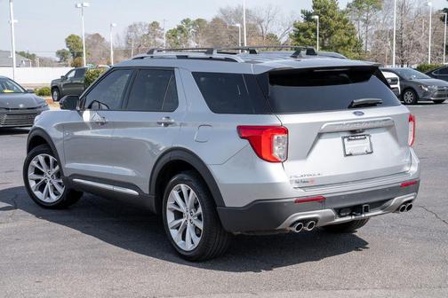 2023 Ford Explorer Platinum