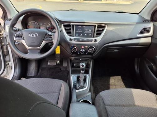 2022 Hyundai Accent SEL