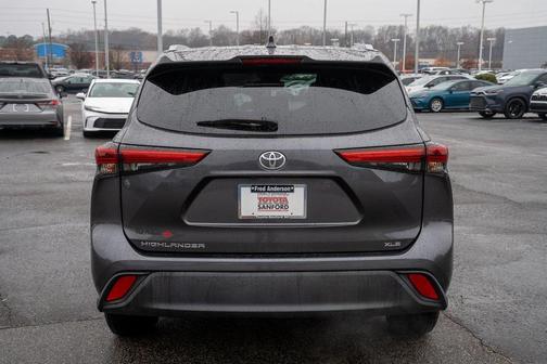 2020 Toyota Highlander XLE
