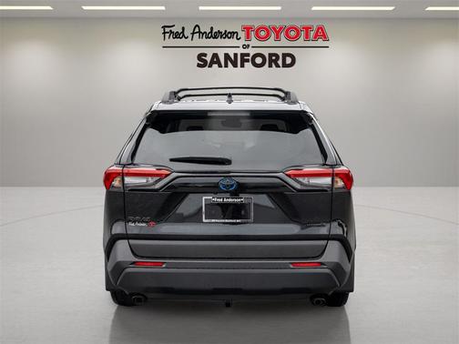 2024 Toyota RAV4 Hybrid SE