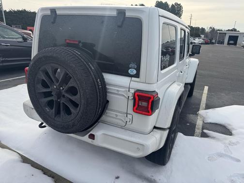 2022 Jeep Wrangler Unlimited Sahara