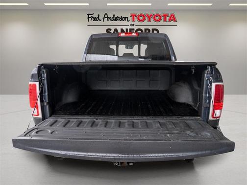 2017 RAM 1500 Limited Crew Cab 4x2 5'7' Box