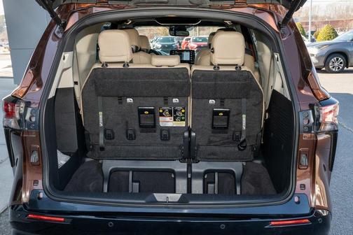 2024 Toyota Sienna Limited