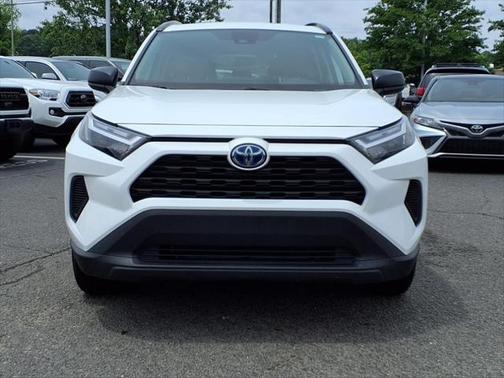 2024 Toyota RAV4 Hybrid LE