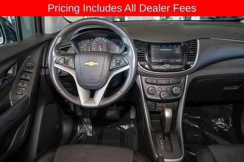 Summit White 2020 Chevrolet Trax LT