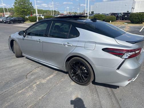 Celestial Silver/Midnight Black Metallic 2021 Toyota Camry XSE