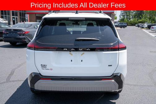 Ice Cap 2026 Toyota RAV4 SE