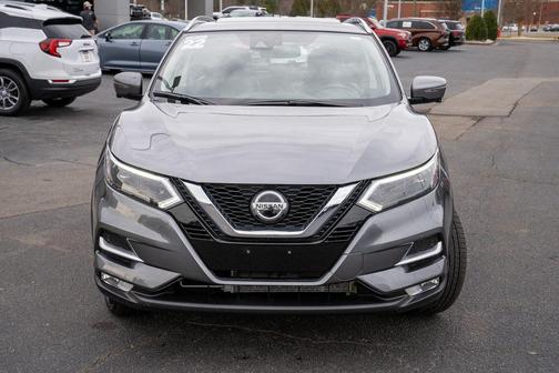 2022 Nissan Rogue Sport SL