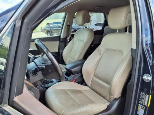 2018 Hyundai SANTA FE SE