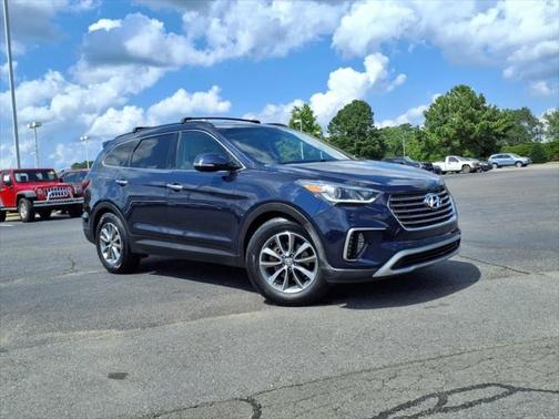 2018 Hyundai SANTA FE SE