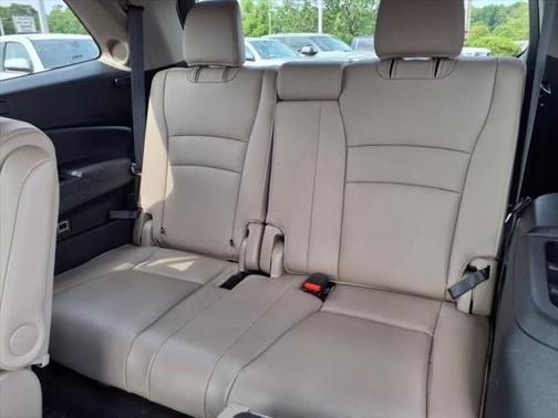 2020 Honda Pilot AWD Elite