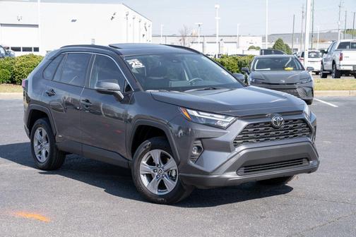 2025 Toyota RAV4 Hybrid XLE