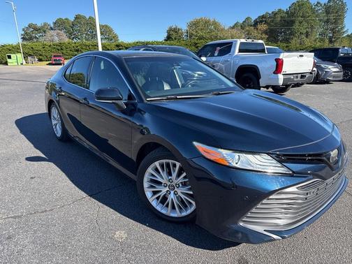 2018 Toyota Camry XLE