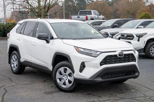 2025 Toyota RAV4 LE
