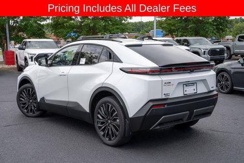 Wind Chill Pearl 2026 Toyota C-HR XSE