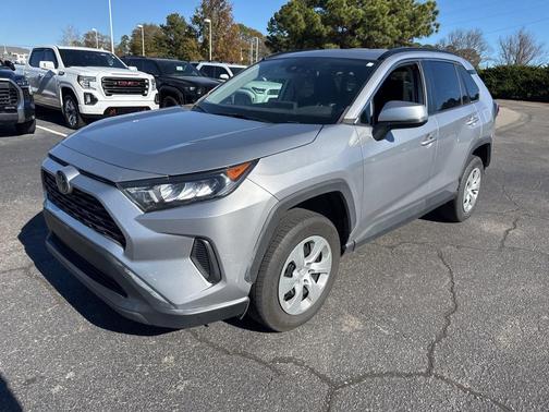 2019 Toyota RAV4 LE