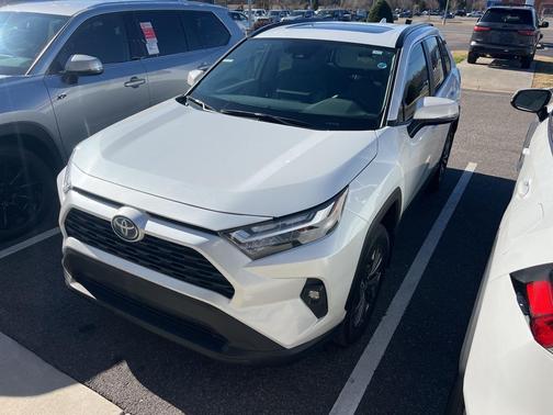 2024 Toyota RAV4 Hybrid XLE Premium