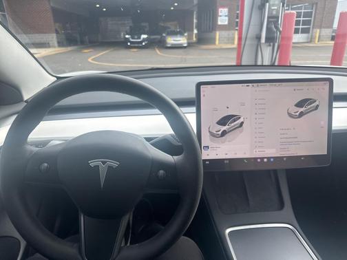 2023 Tesla Model 3 Standard Range