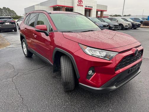 2019 Toyota RAV4 XLE