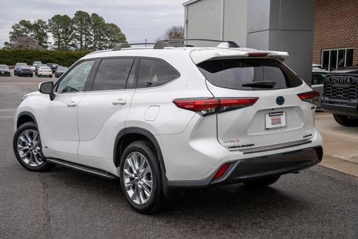 2023 Toyota Highlander Hybrid Limited