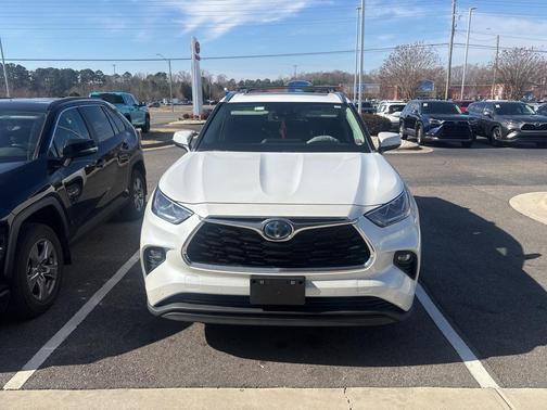 2023 Toyota Highlander Hybrid Limited