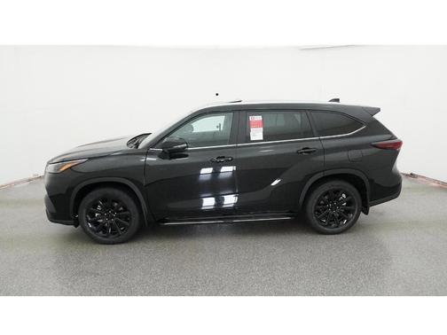 2026 Toyota Highlander XLE