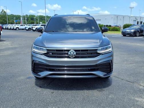 2024 Volkswagen Tiguan 2.0T SE R-Line Black 4MOTION