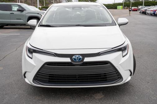 2025 Toyota Corolla Hybrid SE