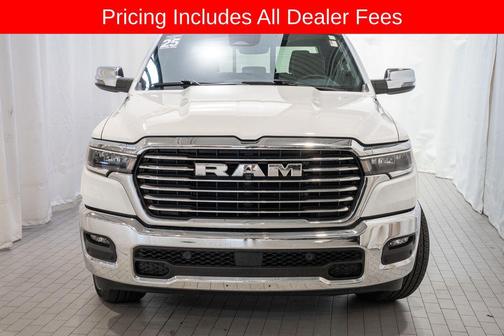 Bright White Clearcoat 2025 RAM 1500 Laramie