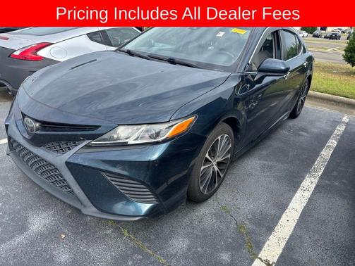 Galactic Aqua Mica 2019 Toyota Camry SE