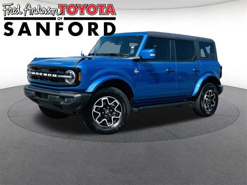 2024 Ford Bronco Outer Banks