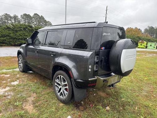 2022 Land Rover Defender 110 X