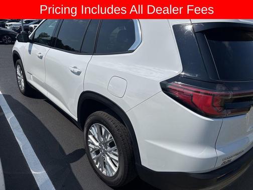 Summit White 2025 GMC Acadia FWD Elevation