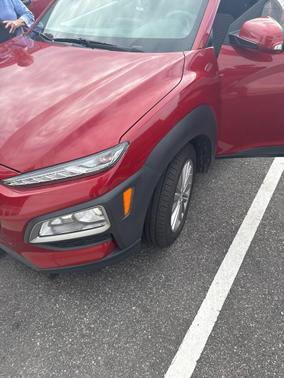 2020 Hyundai KONA SEL