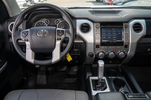 2017 Toyota Tundra SR5