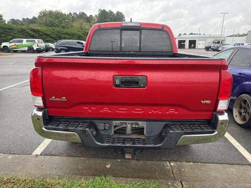 2017 Toyota Tacoma SR5