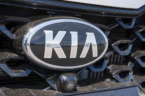 Glacial White Pearl 2021 Kia Sorento SX