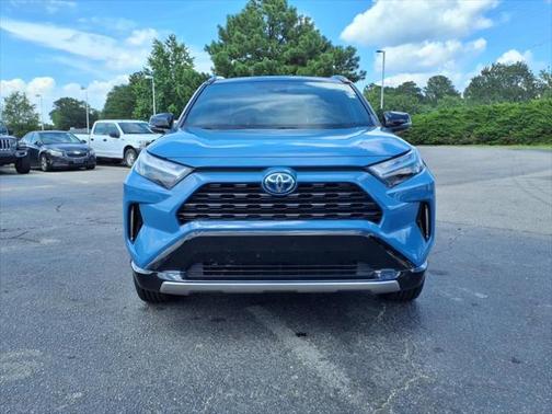 2023 Toyota RAV4 Hybrid SE