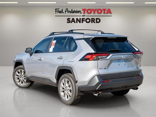 2025 Toyota RAV4 XLE Premium